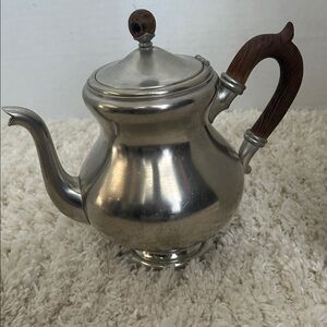 Classic Pewter Teapot with Wooden Accents 7 inch
